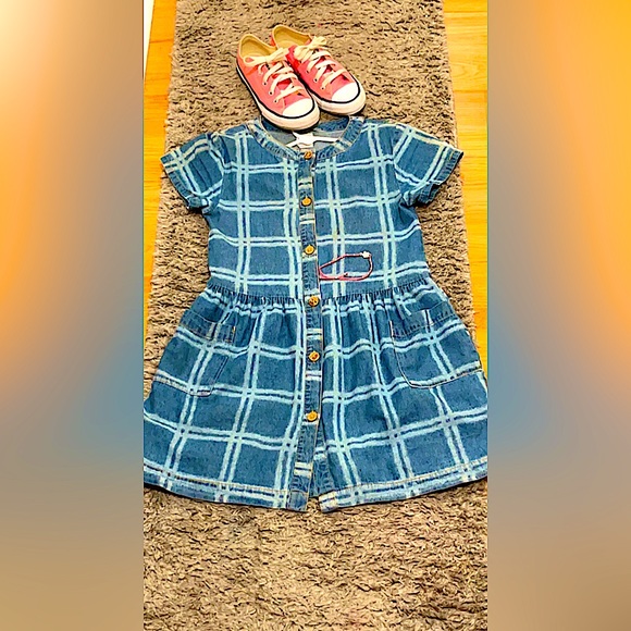Adorable button-down, Jean dress 🍭 - Picture 9 of 9